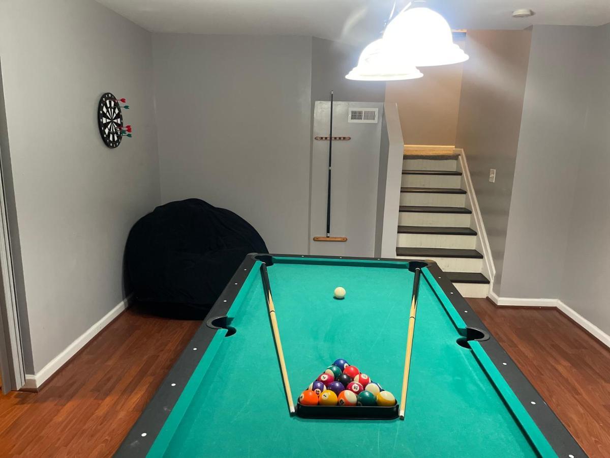 렉싱턴 Cute 2-Brm Walkout Apt With Pool Table And Theater 아파트 외부 사진